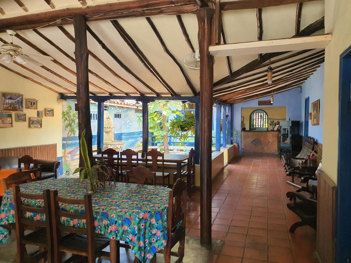 Hostal Nova Colonial Пуэрто-Коломбия Экстерьер фото